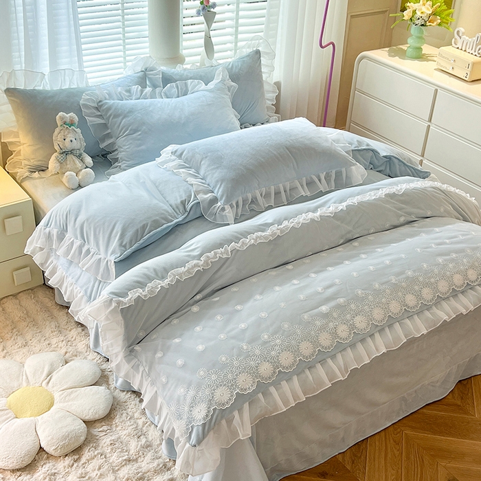 91家纺网 家纺一手货源 找家纺 唐人居 2025新款法式蕾丝花边宝宝绒四件套--安妮系列 安妮-浅蓝