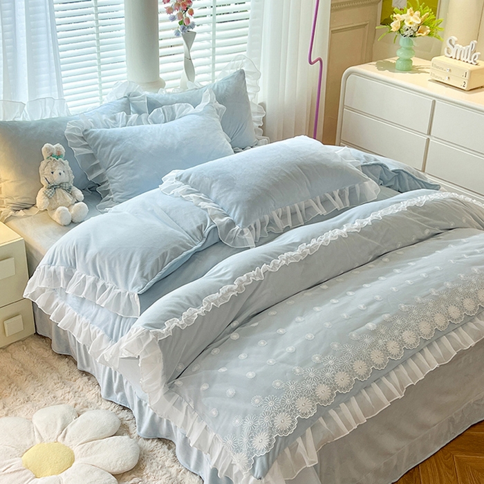 91家纺网 家纺一手货源 找家纺 唐人居 2025新款法式蕾丝花边宝宝绒四件套--安妮系列 安妮-浅蓝