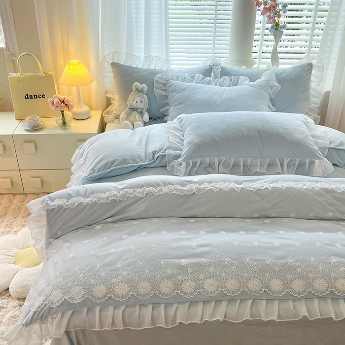 91家纺网 家纺一手货源 找家纺 唐人居 2025新款法式蕾丝花边宝宝绒四件套--安妮系列 安妮-浅蓝