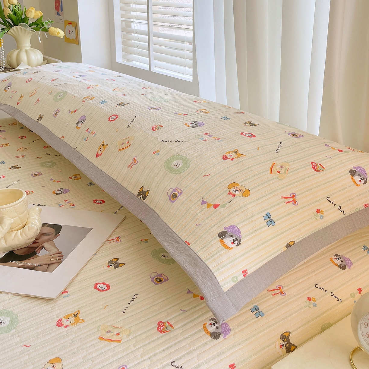 91家纺网 家纺一手货源 找家纺 雨彤家纺 2025新款A类双层纱夹棉双人枕巾 童趣涂鸦