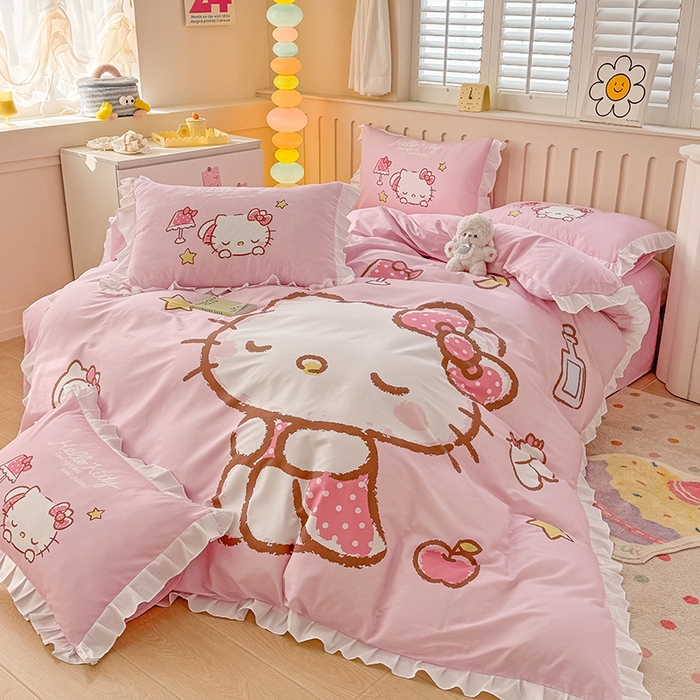 91家纺网 家纺一手货源 找家纺 2025新款大版三丽鸥系列 纯棉床单全棉床裙学生三四件套 花边款 花边款-晚安凯蒂