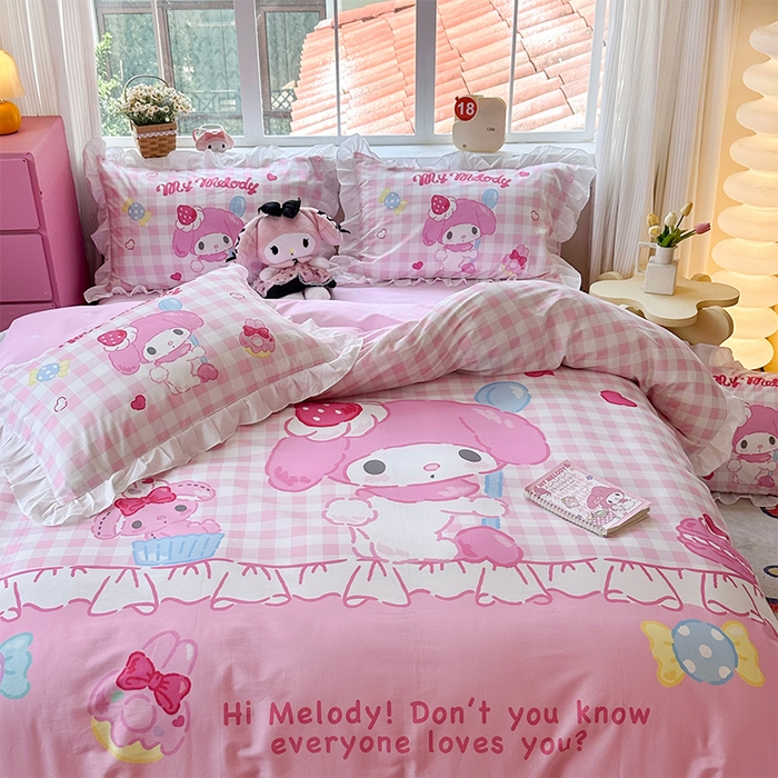 91家纺网 家纺一手货源 找家纺 2025新款大版三丽鸥系列 纯棉床单全棉床裙学生三四件套 花边款 星黛美乐蒂-白花边