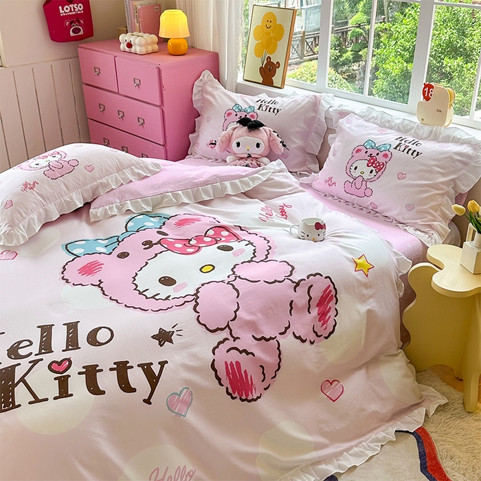 91家纺网 家纺一手货源 找家纺 2025新款大版三丽鸥系列 纯棉床单全棉床裙学生三四件套 花边款 宝宝凯蒂猫-白花边