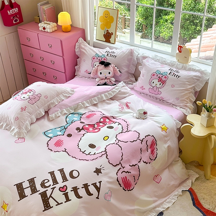 91家纺网 家纺一手货源 找家纺 2025新款大版三丽鸥系列 纯棉床单全棉床裙学生三四件套 花边款 宝宝凯蒂猫-白花边