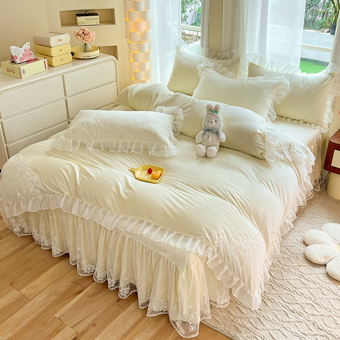 91家纺网 家纺一手货源 找家纺 唐人居 2025新款宝宝绒蕾丝花边四件套--米朵系列 米朵-奶白