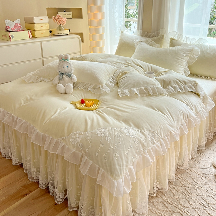 91家纺网 家纺一手货源 找家纺 唐人居 2025新款宝宝绒蕾丝花边四件套--米朵系列 米朵-奶白