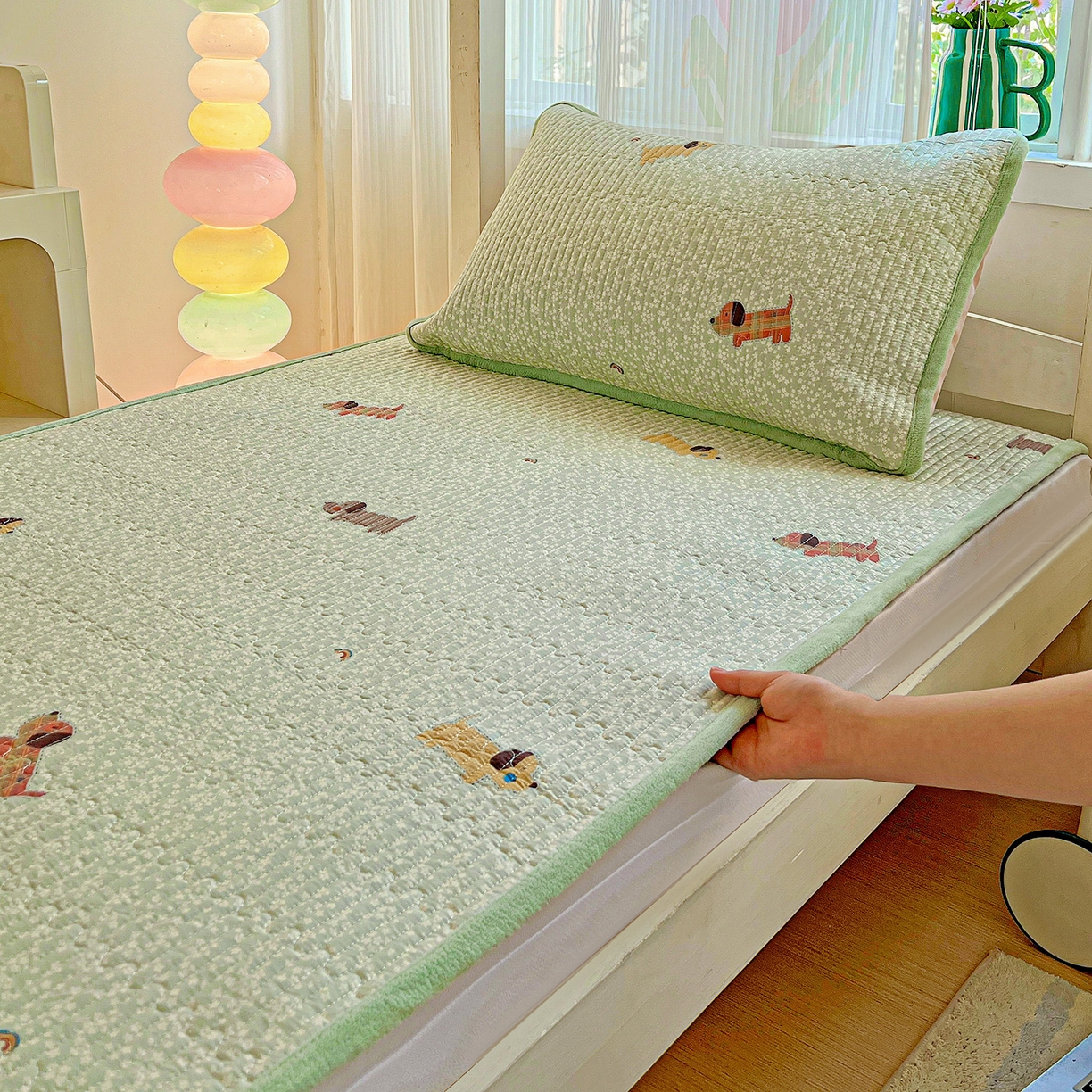 91家纺网 家纺一手货源 找家纺 （总）恒尚居 2025新款纯棉牛奶绒学生床垫 双面两用夹棉床单床垫-秋冬款 四季通用