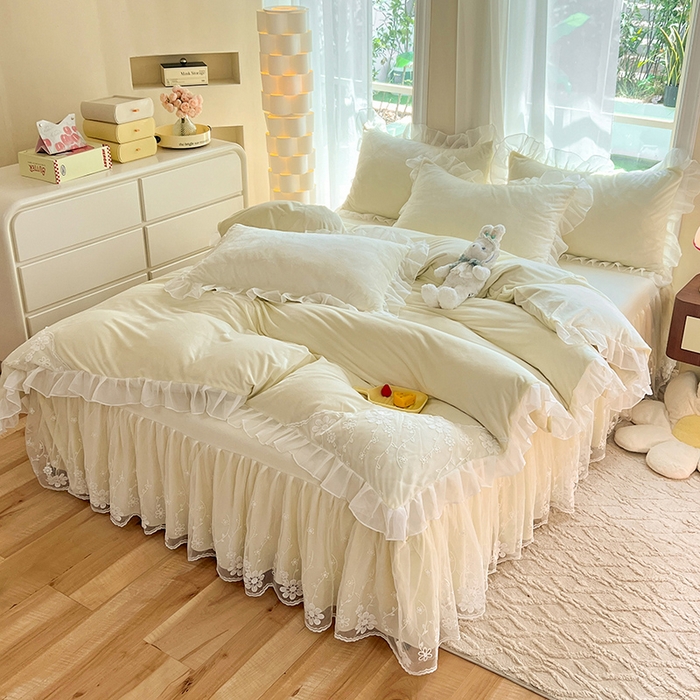 91家纺网 家纺一手货源 找家纺 唐人居 2025新款宝宝绒蕾丝花边四件套--米朵系列 米朵-奶白