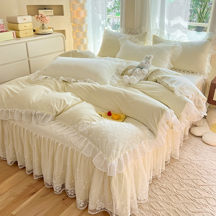 91家纺网 家纺一手货源 找家纺 唐人居 2025新款宝宝绒蕾丝花边四件套--米朵系列 米朵-奶白