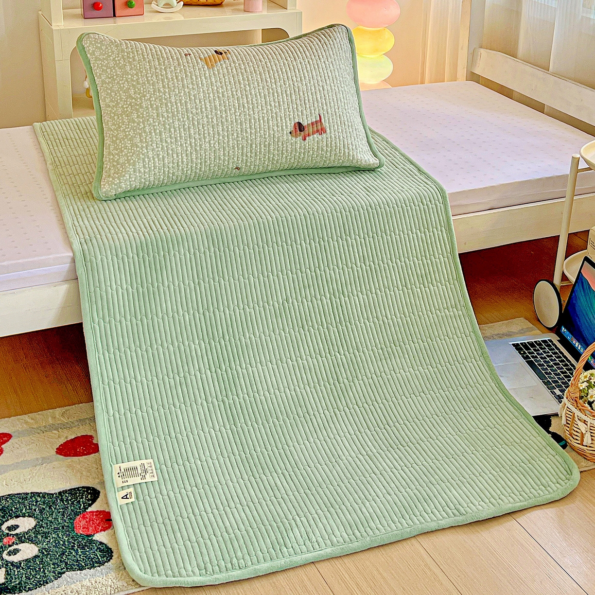 91家纺网 家纺一手货源 找家纺 （总）恒尚居 2025新款纯棉牛奶绒学生床垫 双面两用夹棉床单床垫-秋冬款 四季通用