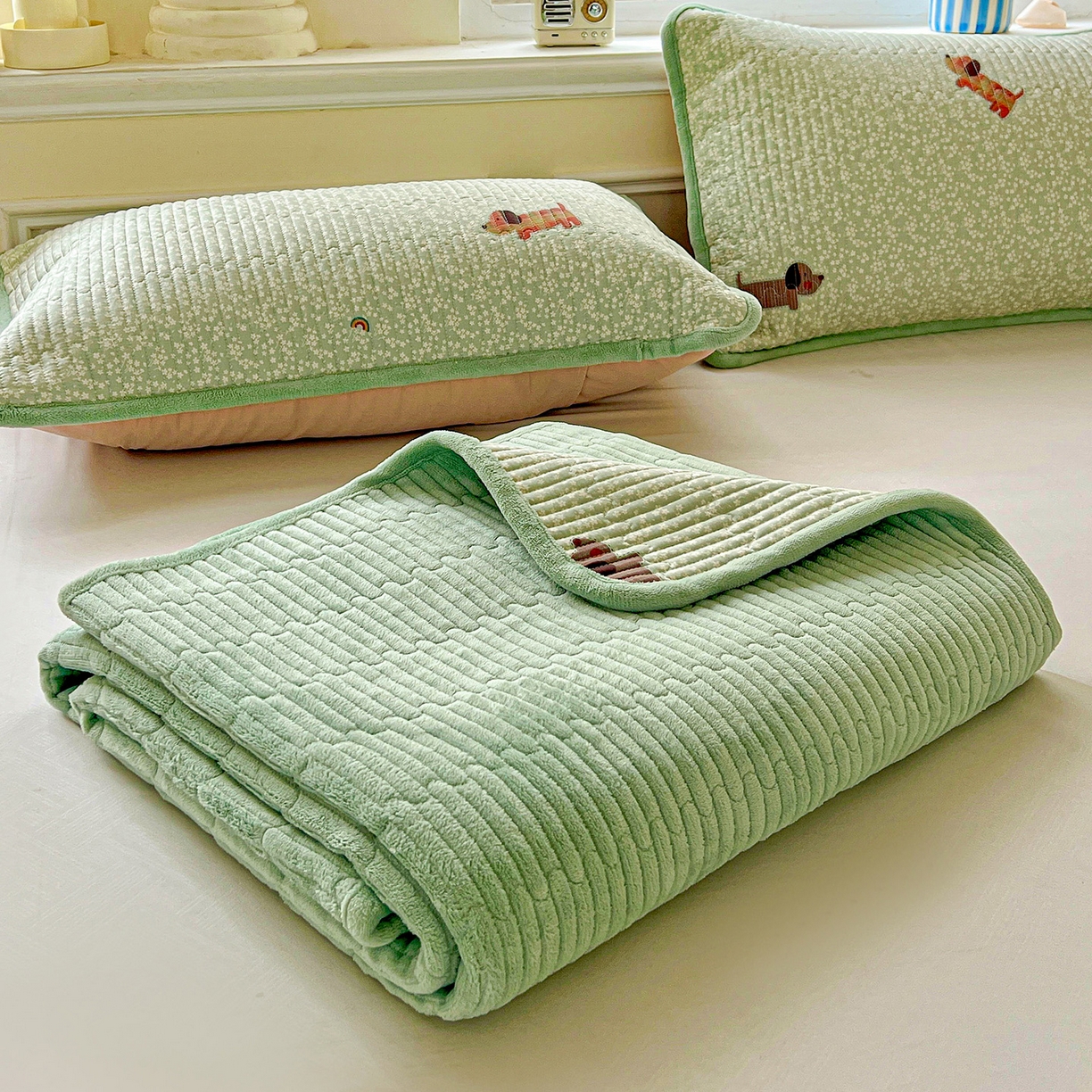 91家纺网 家纺一手货源 找家纺 （总）恒尚居 2025新款纯棉牛奶绒学生床垫 双面两用夹棉床单床垫-秋冬款 四季通用