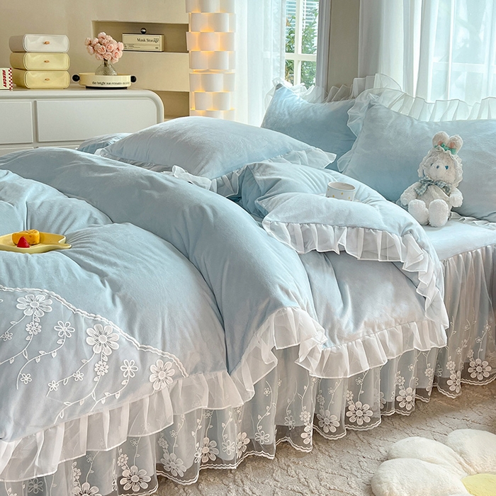 91家纺网 家纺一手货源 找家纺 唐人居 2025新款宝宝绒蕾丝花边四件套--米朵系列 米朵-浅蓝