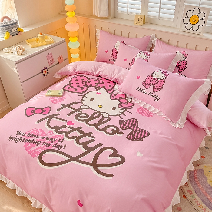 91家纺网 家纺一手货源 找家纺 2025新款大版三丽鸥系列 纯棉床单全棉床裙学生三四件套 花边款 花边款-凯蒂宝贝