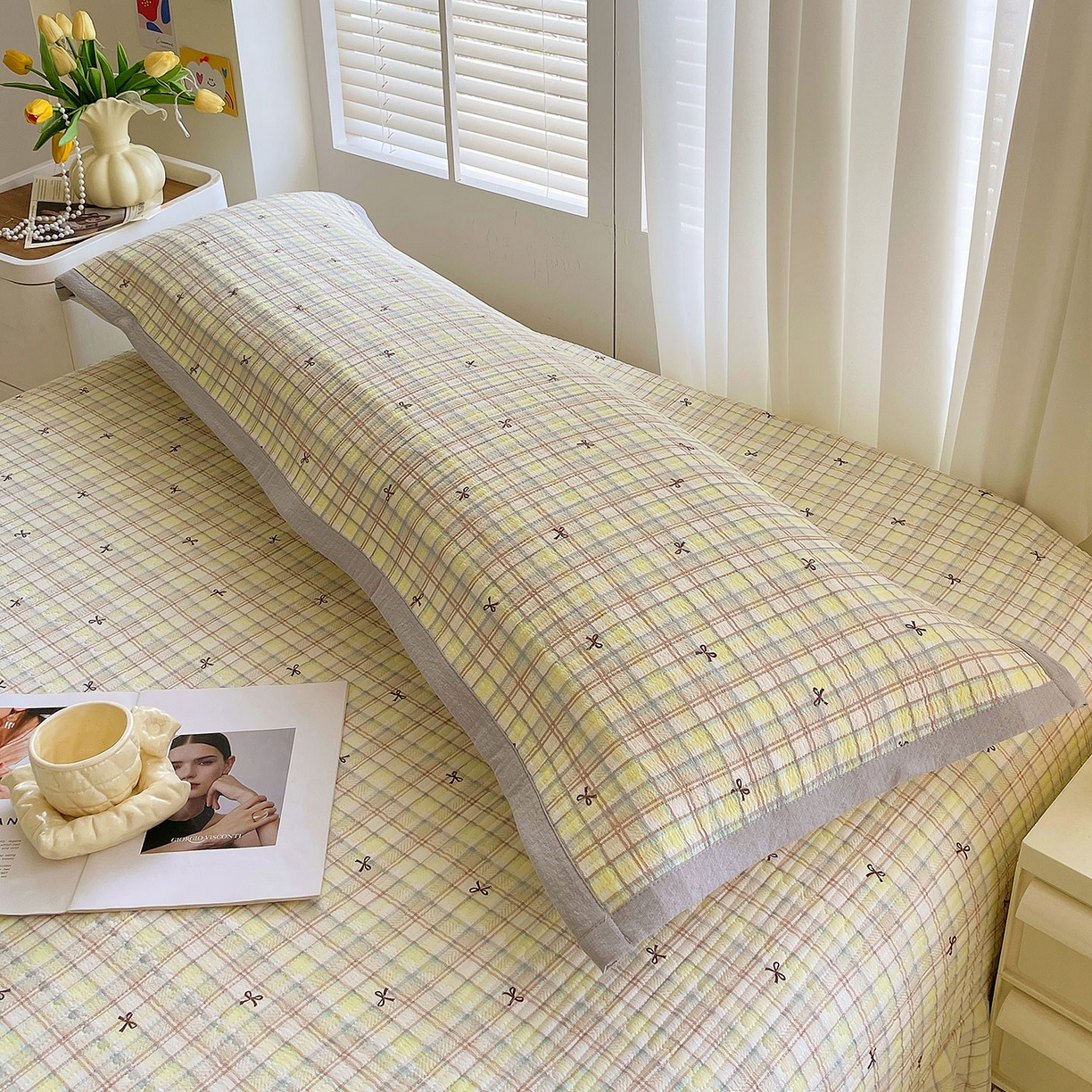 91家纺网 家纺一手货源 找家纺 雨彤家纺 2025新款A类双层纱夹棉双人枕巾 格调蝴蝶结