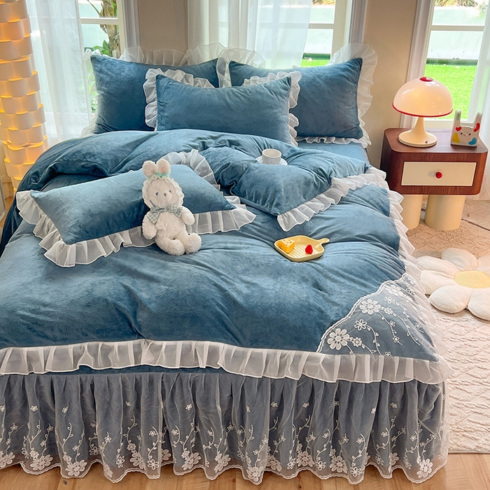 91家纺网 家纺一手货源 找家纺 唐人居 2025新款宝宝绒蕾丝花边四件套--米朵系列 米朵-深蓝