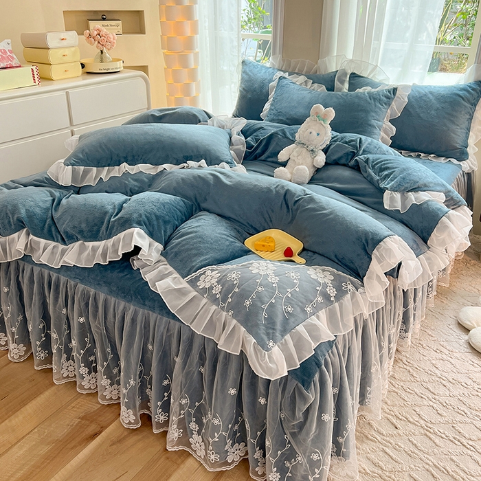 91家纺网 家纺一手货源 找家纺 唐人居 2025新款宝宝绒蕾丝花边四件套--米朵系列 米朵-深蓝