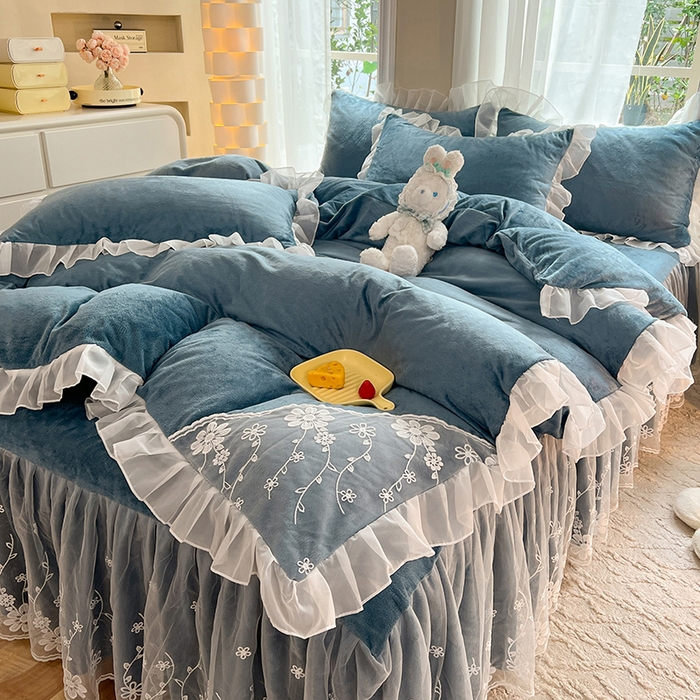 91家纺网 家纺一手货源 找家纺 唐人居 2025新款宝宝绒蕾丝花边四件套--米朵系列 米朵-深蓝