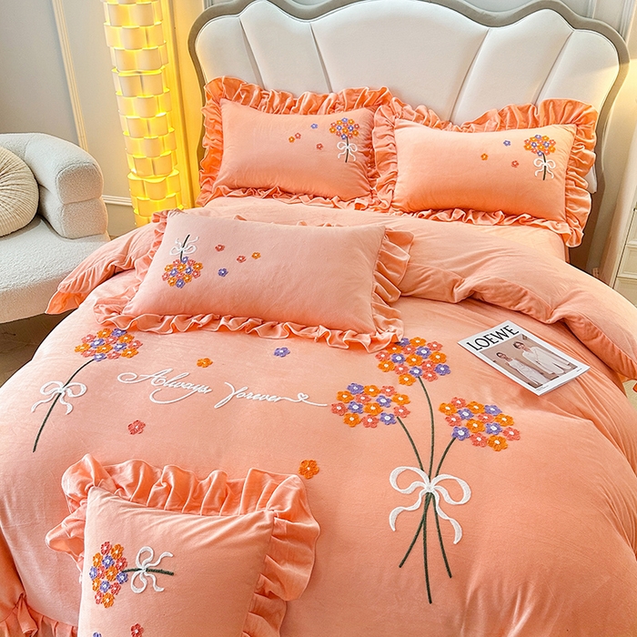 91家纺网 家纺一手货源 找家纺 （总）唐人居 2025新款水晶绒毛巾绣四件套--幸福花开系列