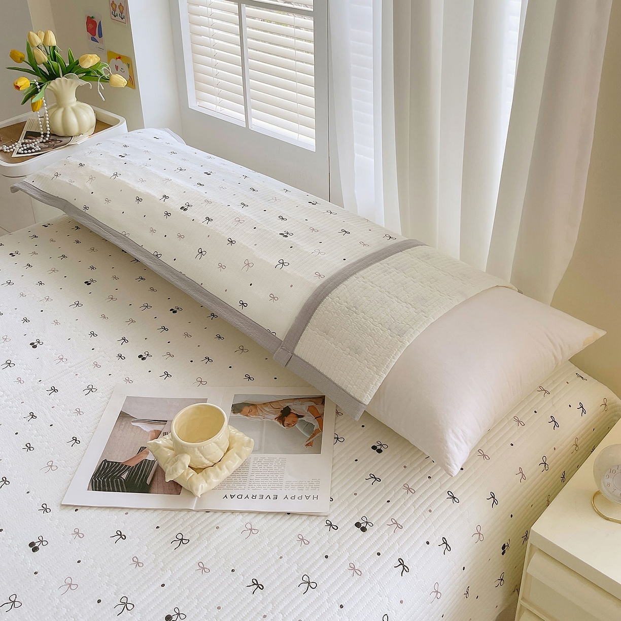 91家纺网 家纺一手货源 找家纺 雨彤家纺 2025新款A类双层纱夹棉双人枕巾 黑樱梦境