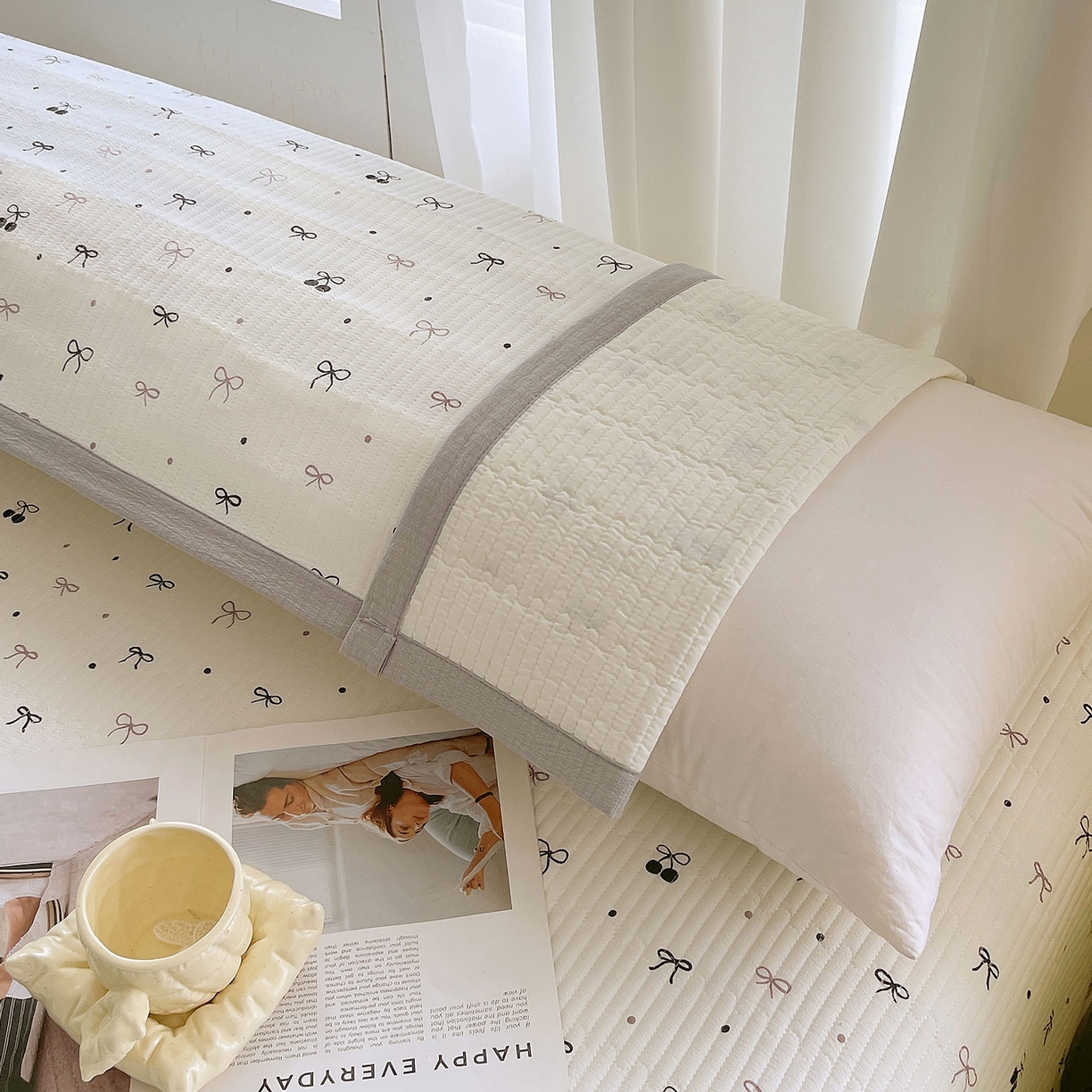 91家纺网 家纺一手货源 找家纺 雨彤家纺 2025新款A类双层纱夹棉双人枕巾 黑樱梦境