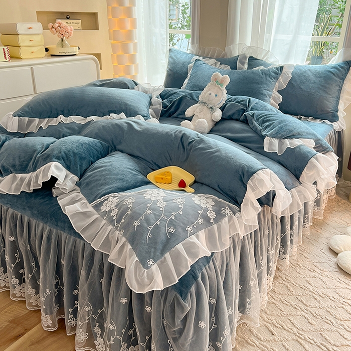 91家纺网 家纺一手货源 找家纺 唐人居 2025新款宝宝绒蕾丝花边四件套--米朵系列 米朵-深蓝