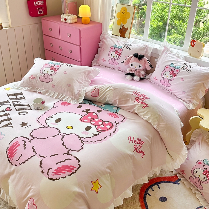 91家纺网 家纺一手货源 找家纺 2025新款大版三丽鸥系列 纯棉床单全棉床裙学生三四件套 花边款 宝宝凯蒂猫-白花边