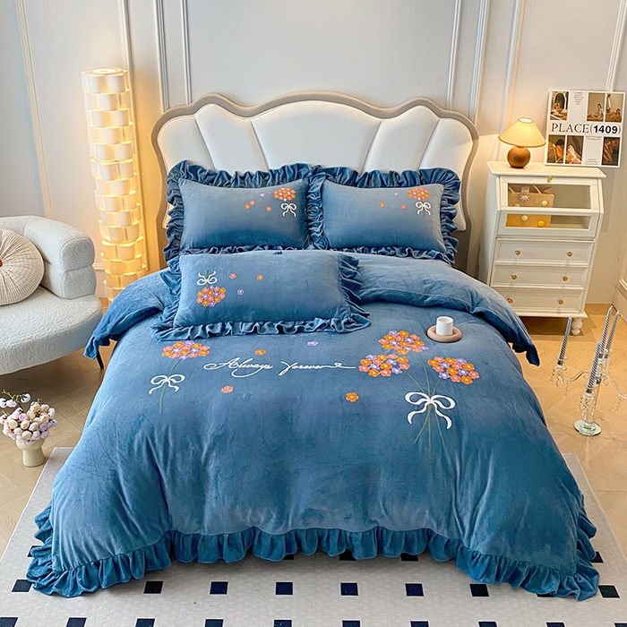 91家纺网 家纺一手货源 找家纺 （总）唐人居 2025新款水晶绒毛巾绣四件套--幸福花开系列