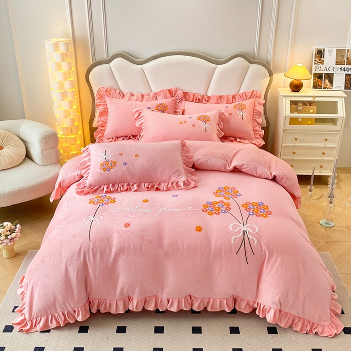 91家纺网 家纺一手货源 找家纺 （总）唐人居 2025新款水晶绒毛巾绣四件套--幸福花开系列