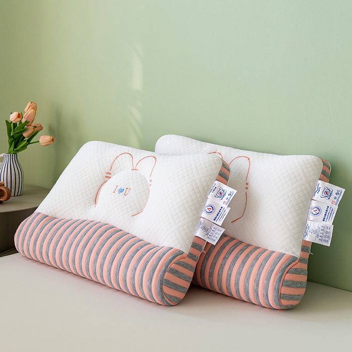 91家纺网 家纺一手货源 找家纺 小米枕芯 2025新款爱情海刺绣护颈枕头枕芯 粉色