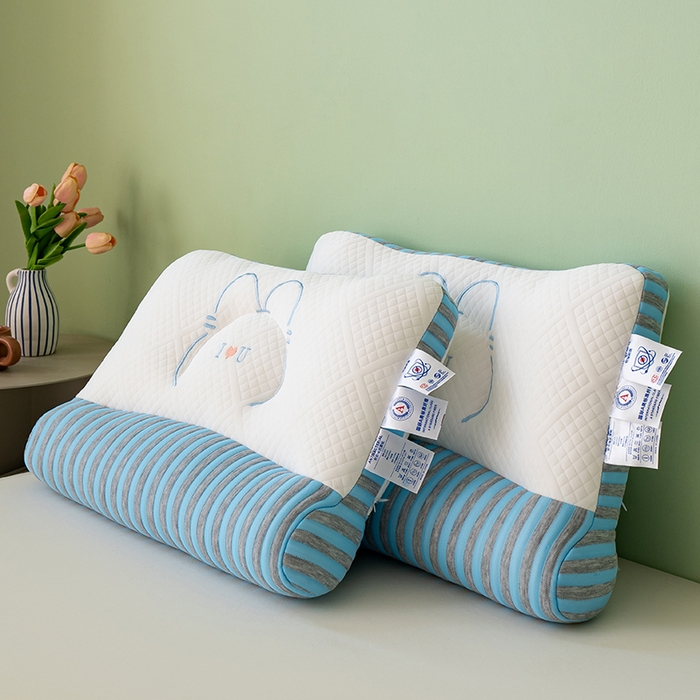 91家纺网 家纺一手货源 找家纺 小米枕芯 2025新款爱情海刺绣护颈枕头枕芯 蓝色