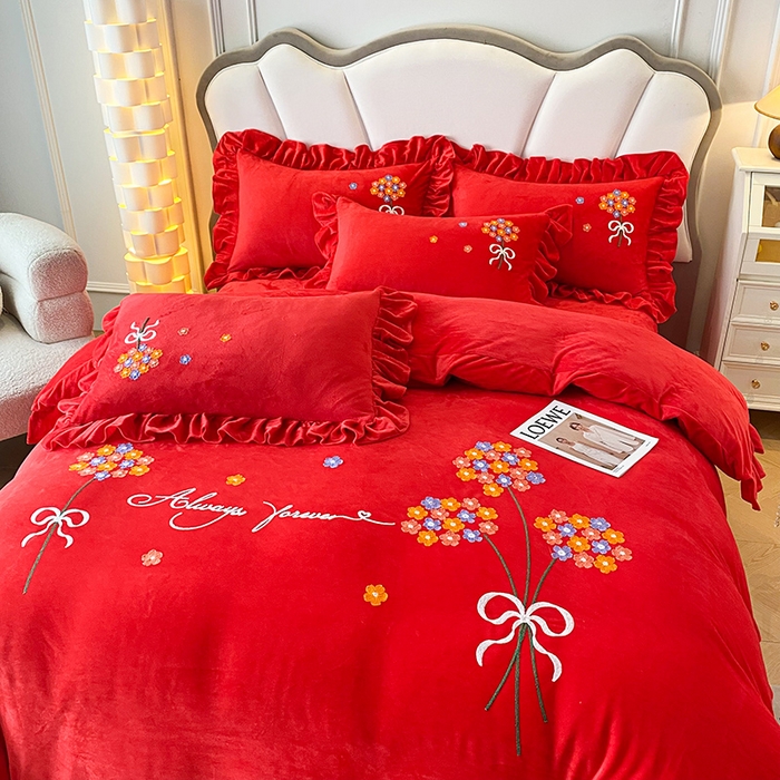 91家纺网 家纺一手货源 找家纺 唐人居 2025新款水晶绒毛巾绣四件套--幸福花开系列 幸福花开-大红