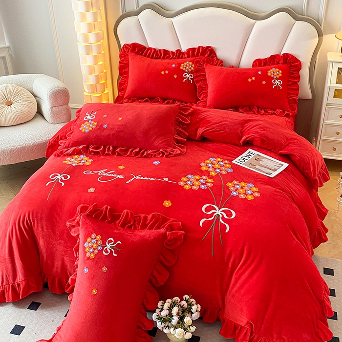 91家纺网 家纺一手货源 找家纺 唐人居 2025新款水晶绒毛巾绣四件套--幸福花开系列 幸福花开-大红