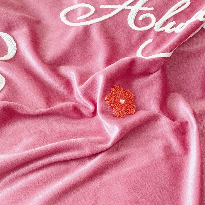 91家纺网 家纺一手货源 找家纺 唐人居 2025新款水晶绒毛巾绣四件套--幸福花开系列 幸福花开-豆沙