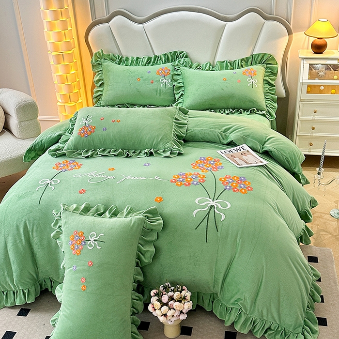 91家纺网 家纺一手货源 找家纺 唐人居 2025新款水晶绒毛巾绣四件套--幸福花开系列 幸福花开-绿色