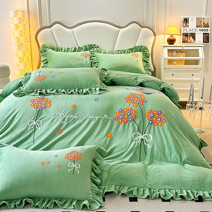 91家纺网 家纺一手货源 找家纺 唐人居 2025新款水晶绒毛巾绣四件套--幸福花开系列 幸福花开-绿色