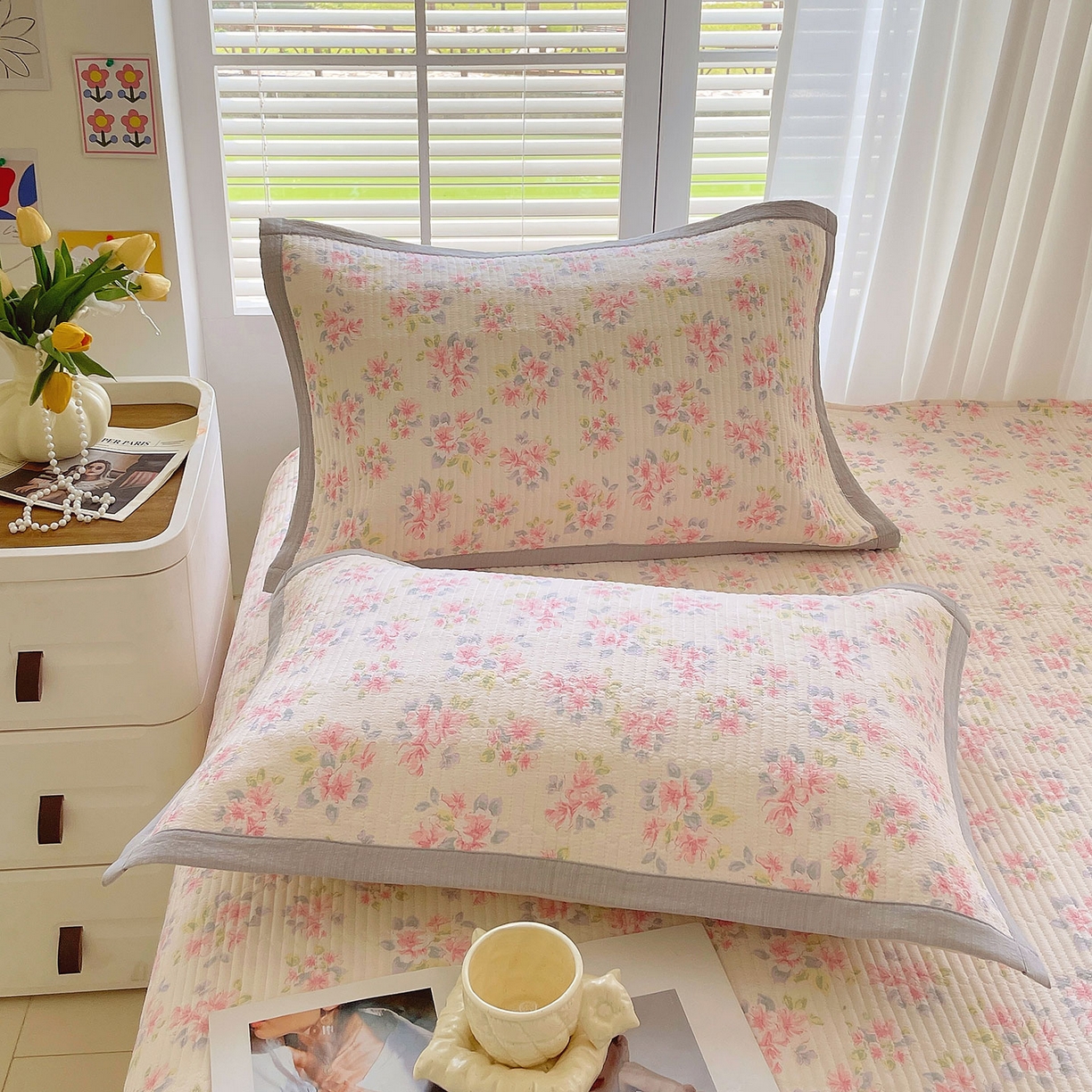 91家纺网 家纺一手货源 找家纺 雨彤家纺 2025新款A类双层纱夹棉单人枕巾 槐夏风清