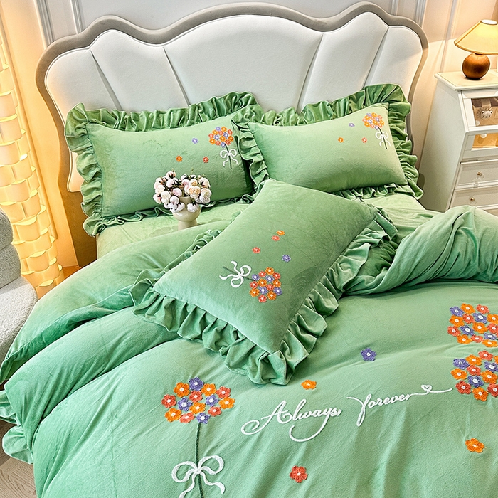 91家纺网 家纺一手货源 找家纺 唐人居 2025新款水晶绒毛巾绣四件套--幸福花开系列 幸福花开-绿色