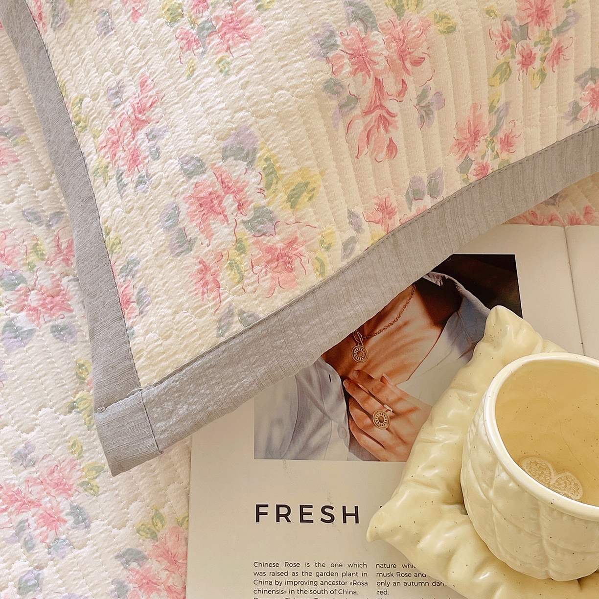 91家纺网 家纺一手货源 找家纺 雨彤家纺 2025新款A类双层纱夹棉单人枕巾 槐夏风清