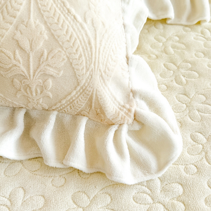 91家纺网 家纺一手货源 找家纺 （总）唐人居 2025新款雕花牛奶绒花边款四件套--摩卡庄园系列