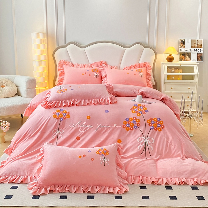 91家纺网 家纺一手货源 找家纺 唐人居 2025新款水晶绒毛巾绣四件套--幸福花开系列 幸福花开-玉色