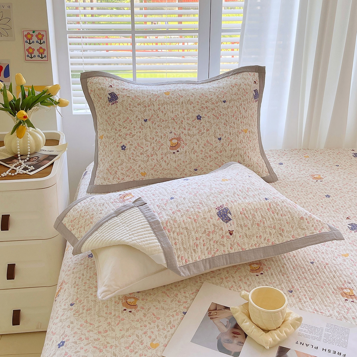 91家纺网 家纺一手货源 找家纺 雨彤家纺 2025新款A类双层纱夹棉单人枕巾 萌萌哒