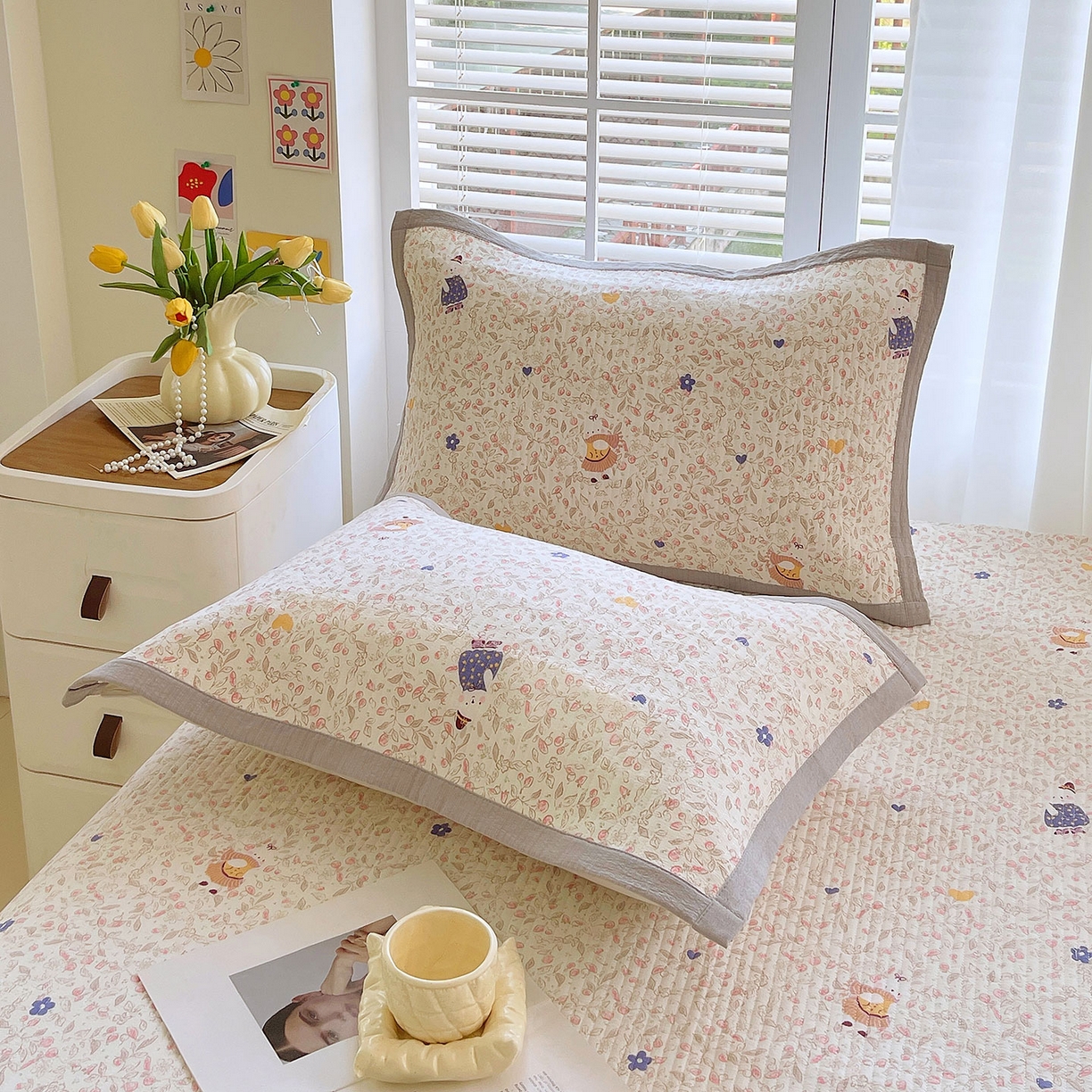 91家纺网 家纺一手货源 找家纺 雨彤家纺 2025新款A类双层纱夹棉单人枕巾 萌萌哒