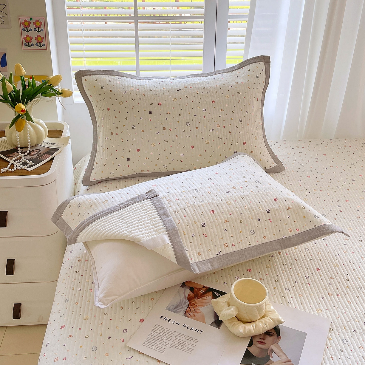 91家纺网 家纺一手货源 找家纺 雨彤家纺 2025新款A类双层纱夹棉单人枕巾 小确幸