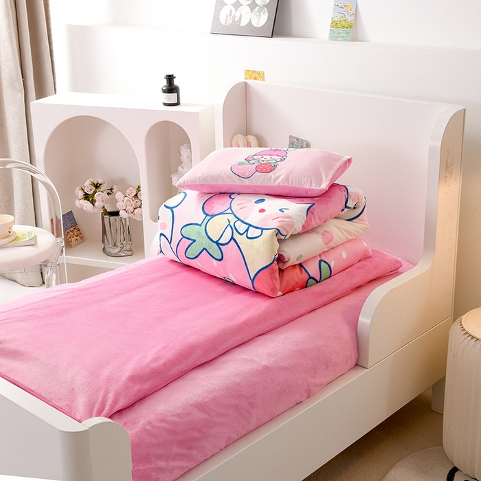 91家纺网 家纺一手货源 找家纺 （总）萌宝家纺 2025秋冬幼儿园宝宝绒婴儿绒三件套被子六件套