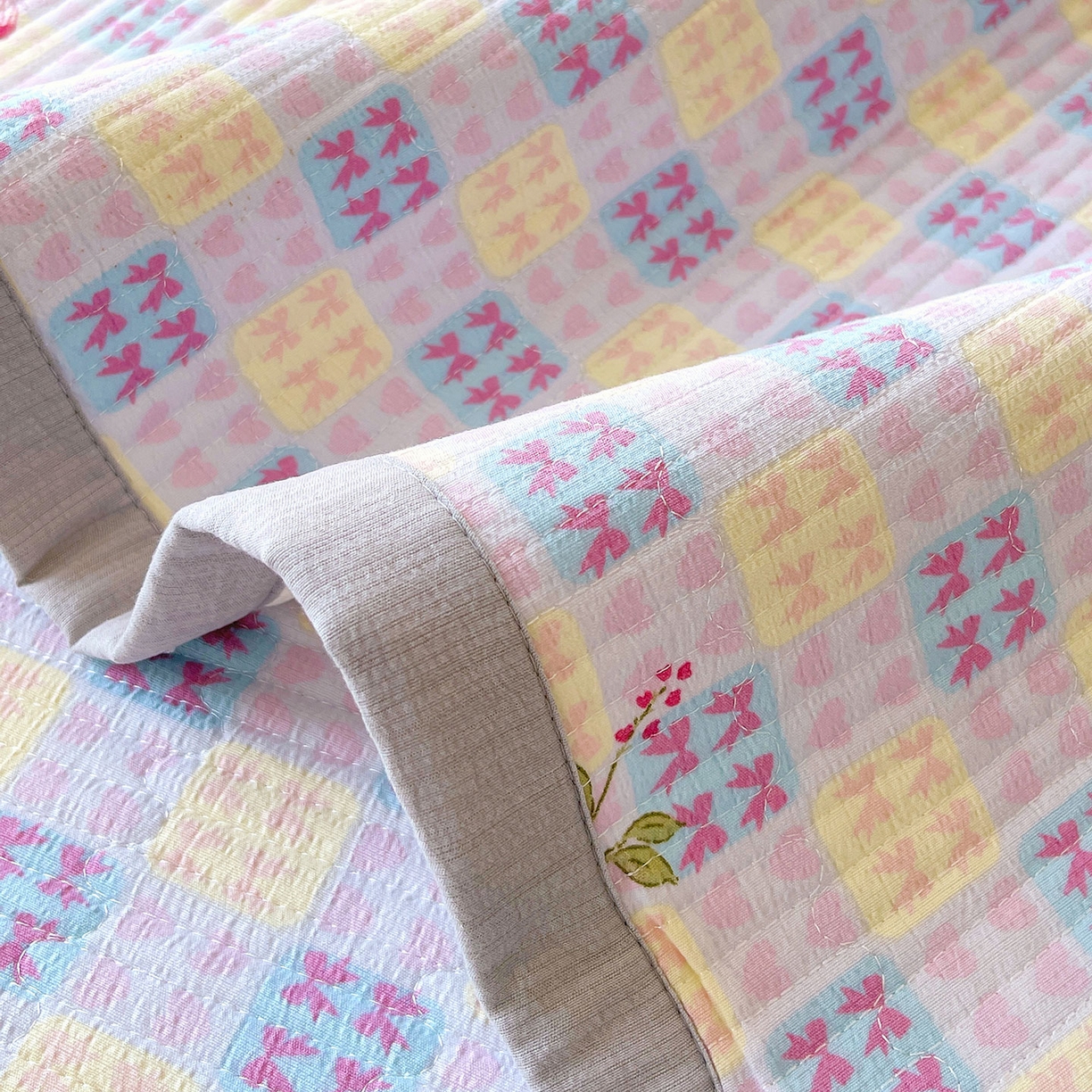 91家纺网 家纺一手货源 找家纺 雨彤家纺 2025新款A类双层纱夹棉单人枕巾 森田原野