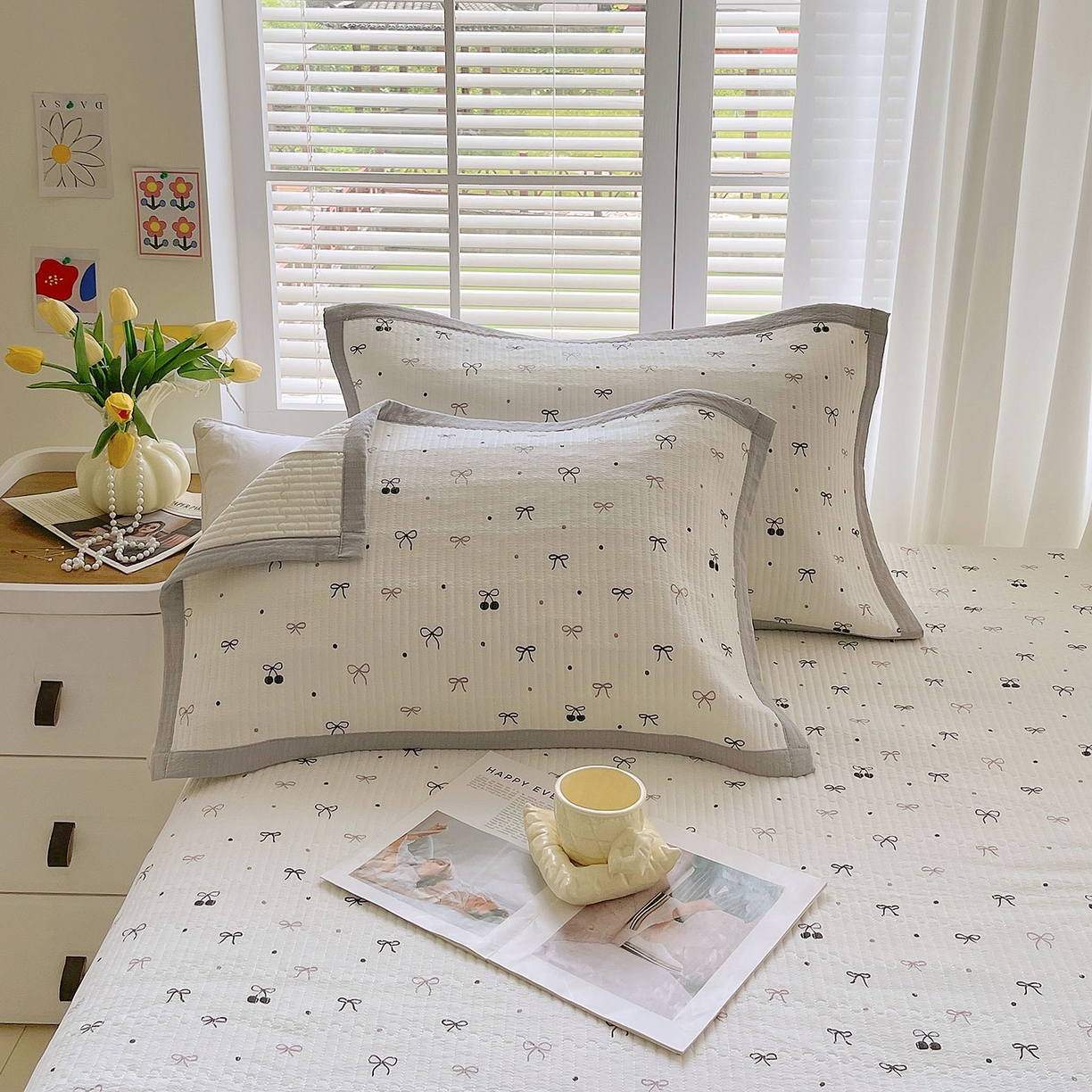 91家纺网 家纺一手货源 找家纺 雨彤家纺 2025新款A类双层纱夹棉单人枕巾 黑樱梦境