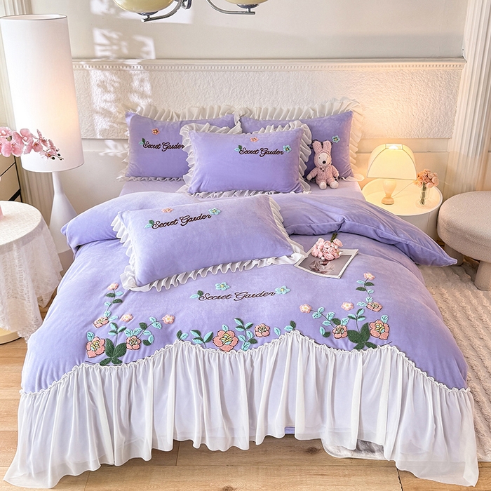 91家纺网 家纺一手货源 找家纺 唐人居 2025新款高克重牛奶绒毛巾绣四件套--繁花 繁花-紫色