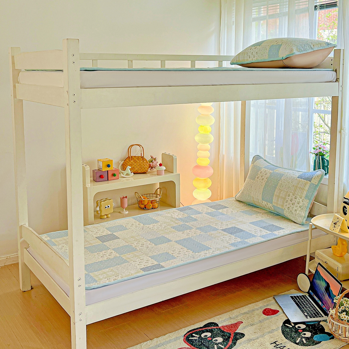 91家纺网 家纺一手货源 找家纺 恒尚居 2025新款纯棉牛奶绒学生床垫 双面两用夹棉床单床垫-秋冬款 四季通用 芳菲-蓝-A纯棉-B牛奶绒