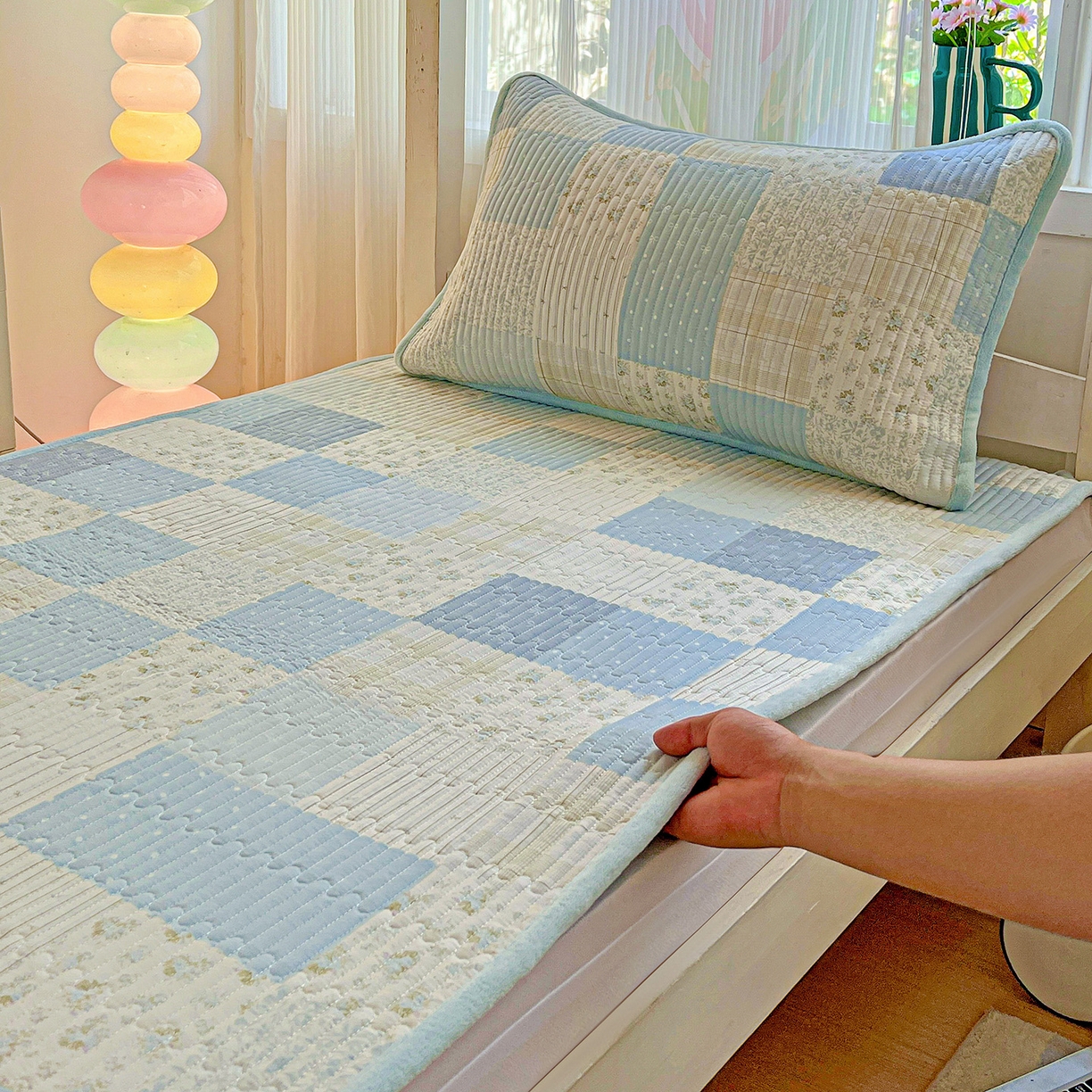 91家纺网 家纺一手货源 找家纺 恒尚居 2025新款纯棉牛奶绒学生床垫 双面两用夹棉床单床垫-秋冬款 四季通用 芳菲-蓝-A纯棉-B牛奶绒