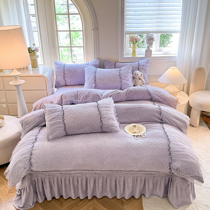 91家纺网 家纺一手货源 找家纺 唐人居 2025新款雕花牛奶绒花边四件套--初恋系列 初恋-浅紫